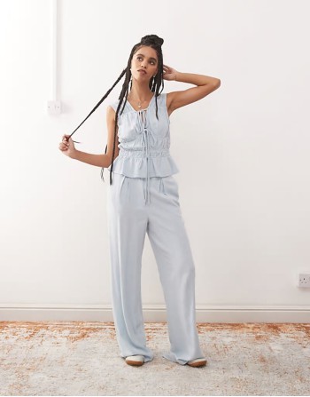 ruched tie front linen blend top in power blue