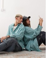 Unisex oversized shirt in green stripe