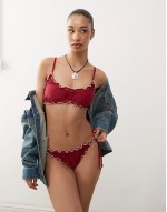 frilly bikini set with contrast trims in burgundy