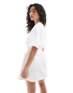 slash neck flippy mini t-shirt dress in white
